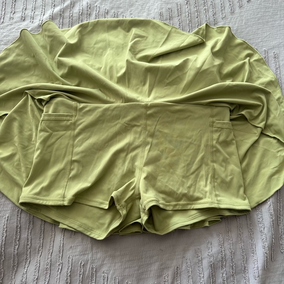 COPY - Sports skirt!! - Picture 3 of 3